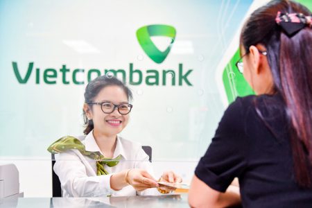 Vietcombank giảm lãi suất cho vay